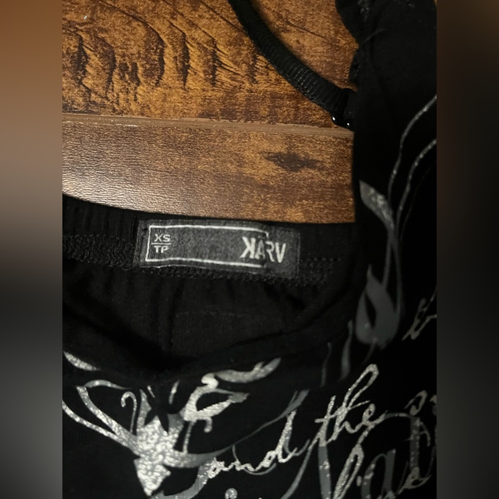 Karv Tank Top - Picture 2 of 3
